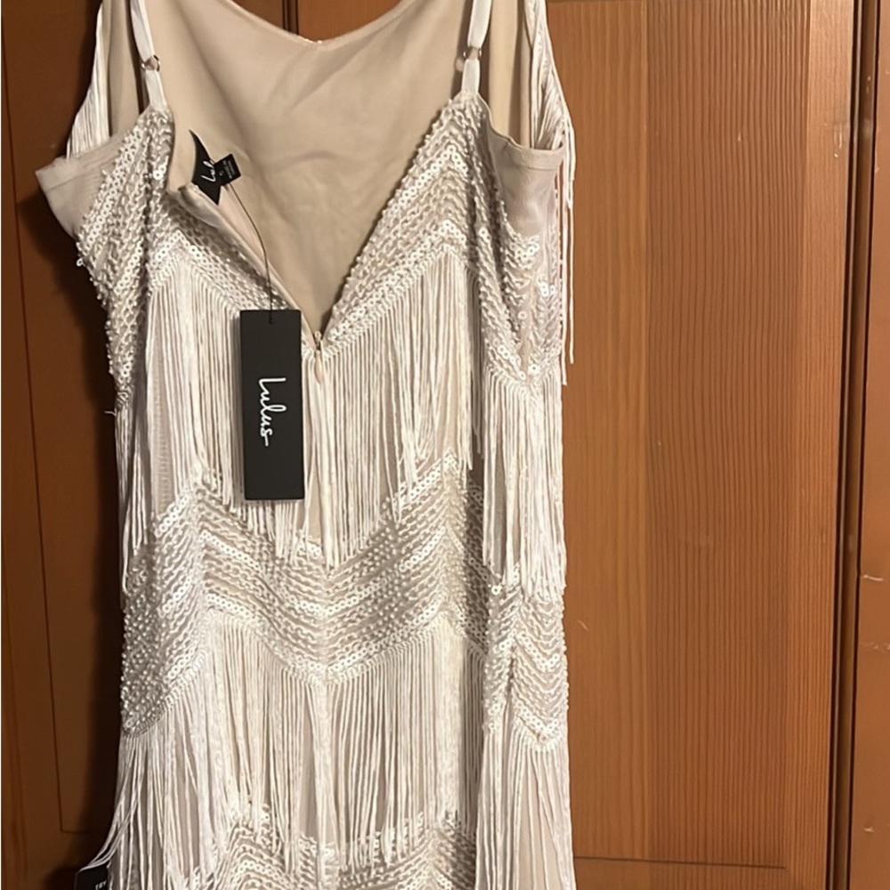 Brand new never worn Lulus white dress